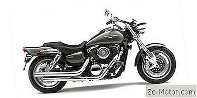 2005 Suzuki Boulevard M95