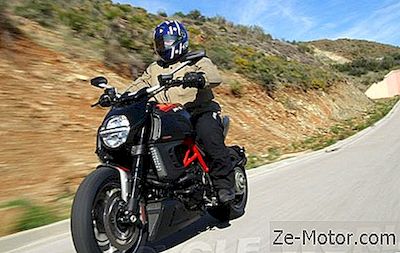 Ducati Diavel 2011 - First Ride