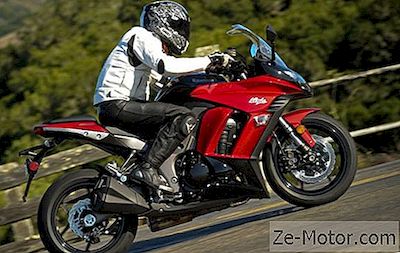 2011 Kawasaki Ninja 1000 - First Ride