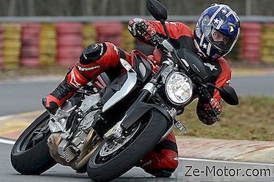 2013 Mv Agusta Brutale 800 - First Ride