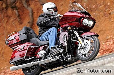 Harley-Davidson Cvo Road Glide 2015 Ultra-First Ride