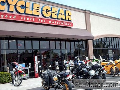 Cycle Gear Opent Winkel In Illinois