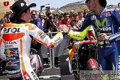 Joyeux Anniversaire Valentino Rossi Et Marc Marquez 21