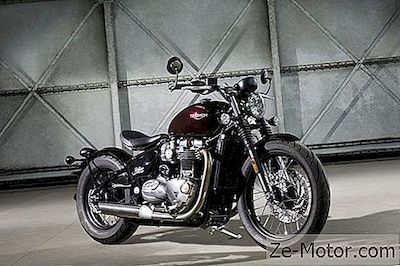 Vea The New Triumph Bobber En Acción