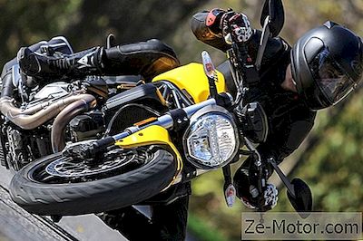 Nous Roulons Le Ducati Monster 821 2018 Dans Sa Patrie